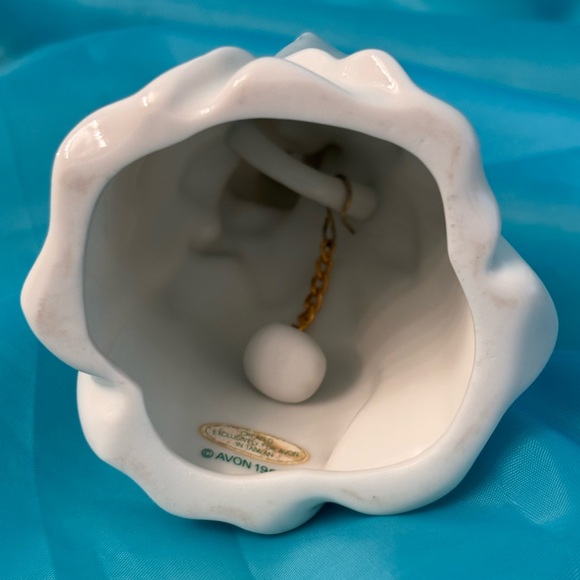 Avon Vintage Good Luck Bell 1983 - Picture 7 of 9